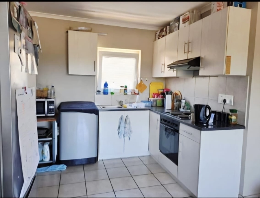 To Let 2 Bedroom Property for Rent in Klein Drakenstein Western Cape